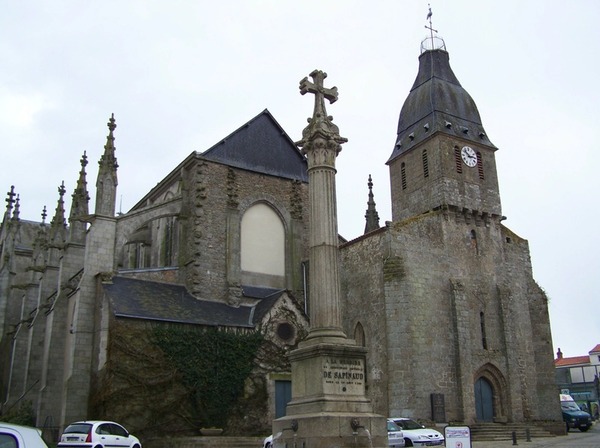 L'église Saint-Pierre de La Gaubretière