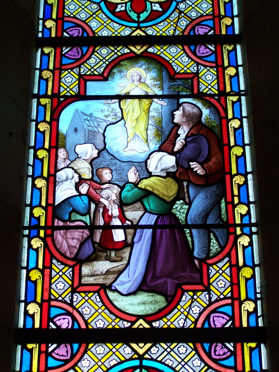 Vitrail des apparitions de la Vierge en 1791